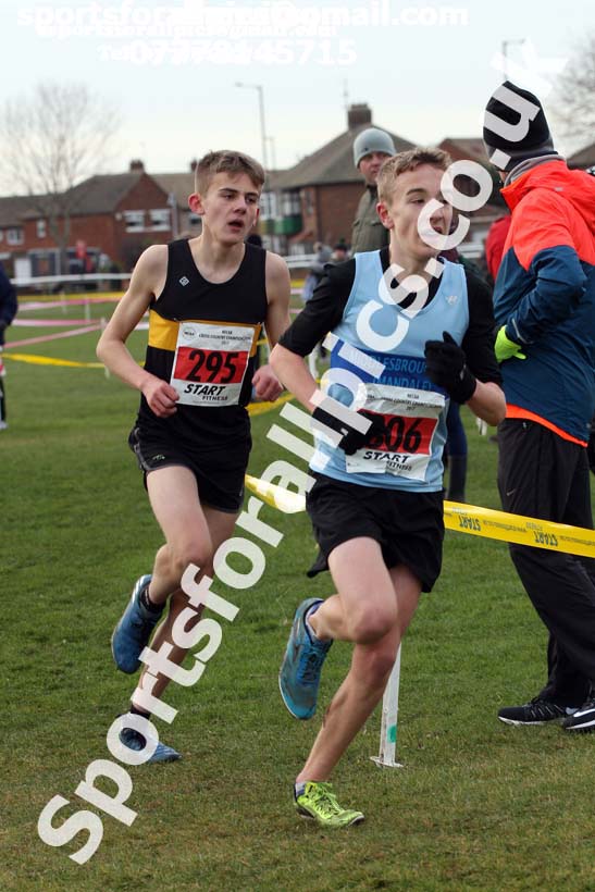 Boys under-15 North Eastern Cross Country, Redcar. Photo:  David T. Hewitson/Sports for All Pics